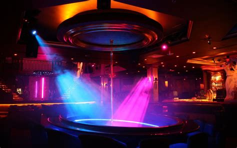 treasures las vegas dancers|Treasures Gentlemens Club & Steakhouse